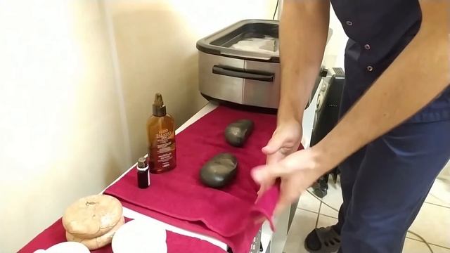 Стоунтерапия - массаж горячими камнями