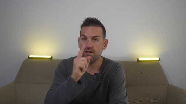 La bonne SURPRISE (SONY ZV-1F) смотреть онлайн