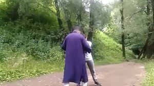 Традиционное у шу. Женщины входящие в ворота. Заложение основы.