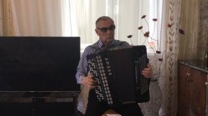 Твоей улыбки тень.
