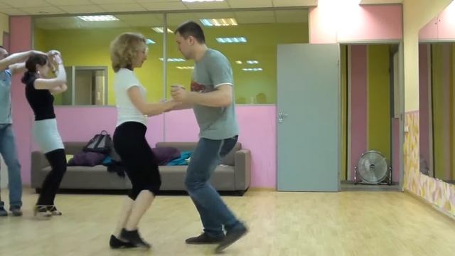 Bachata занятия! "Sierra Maestra" Moscow 28.04.2013г смотреть онлайн