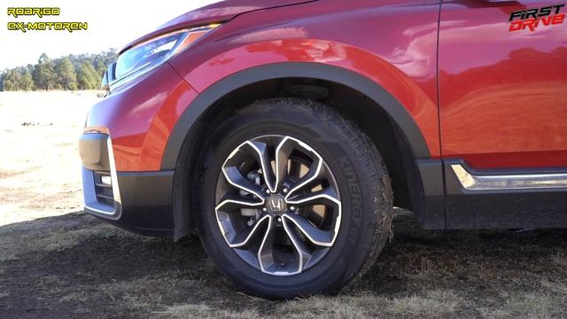 ? Honda CR-V vs Hyundai TUCSON | ¿Qué SUV es mejor? | Rodrigo de Motoren смотреть онлайн