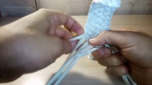 Лапти. Плетение сувенирных лаптей из бумаги