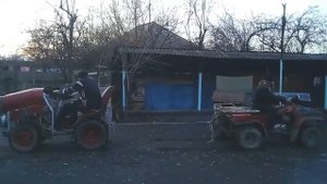 Зим 350 против  минитрактора умз 6А ( Зид 4.5)
