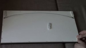 Как повесить картину без сверления