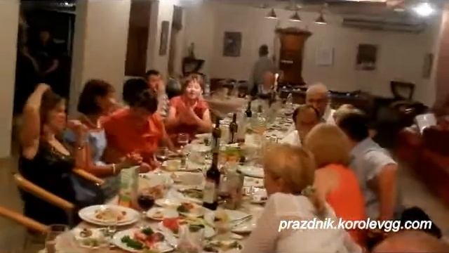 Конкурс Кто кого перепоет интересные смешные конкурсы на день рождения взрослых дома