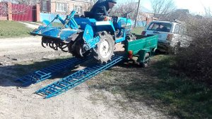 Новые трапы для погрузки и разгрузки минитрактора своими руками.