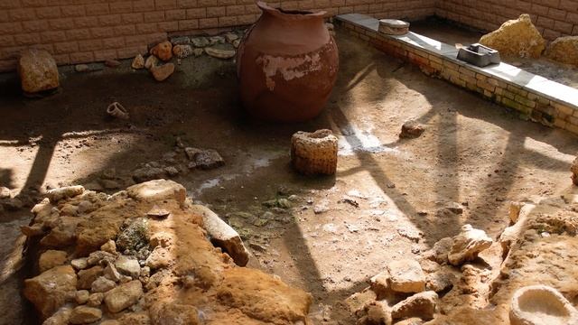 Крым сегодня: ОБАЛДЕТЬ! Туристы ещё купаются. Курорт Евпатория. ЦЕНЫ в кафе. Пляжи. Отдых в Крыму смотреть онлайн