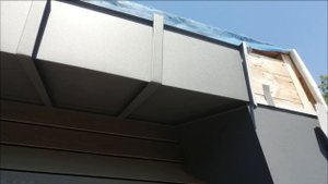 Подшивка карнизного свеса с облицовкой лобовой доски