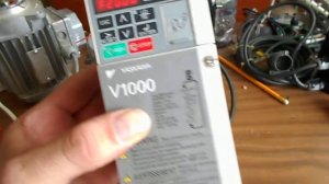 OMRON/YASKAWA V1000-Быстрый старт