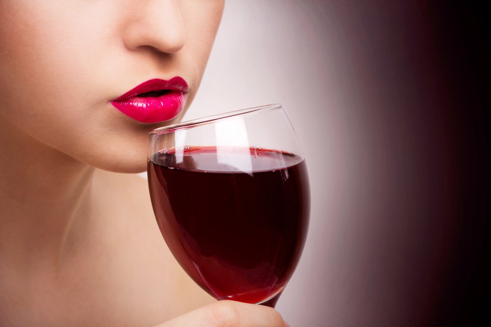 Шок! ЛЕЧЕНИЕ АЛКОГОЛЕМ смотреть онлайн