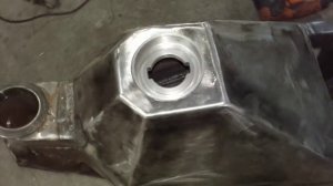 Крышка топливного бака для кастома.