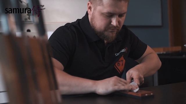 Подробная инструкция по заточке ножей на водных камнях.