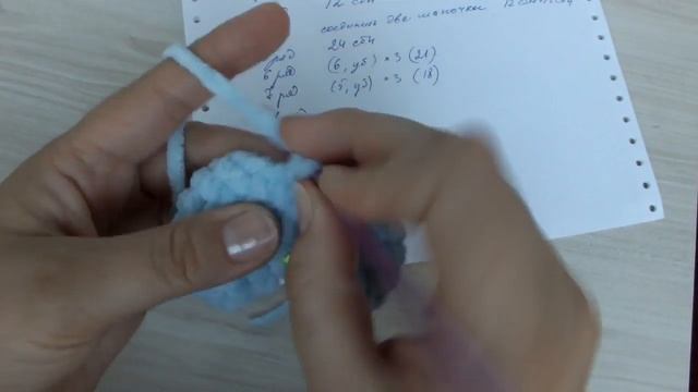 Плюшевое сердечко - валентинка схема, вязание крючком из плюшевой пряжи.mp4