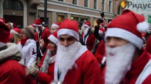 Флешмоб Дедов Морозов в Москве