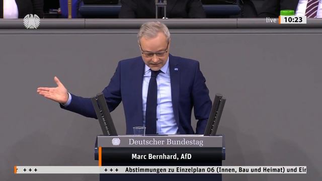 Немец. политик: Германия самая нищая страна в Евросоюзе смотреть онлайн