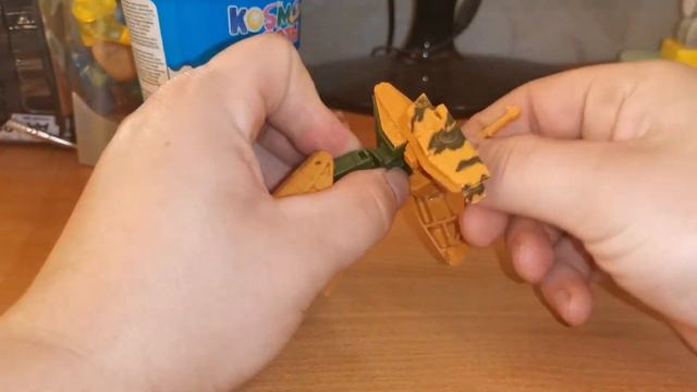 Космоботы от ВкусноМама / Сравнение Танки Трансформеры / Трансформеры в стаканчиках ( part 8)
