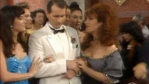 Al Bundy is James Bond in 'Married... with Children' (1990)