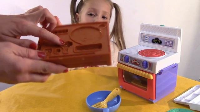 Play Doh /Готовим  из пластилина / Cocinamos De Plastilina