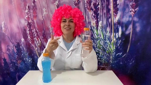 ? Наука - это круто! Как прозрачная вода стала синей и розовой ? смотреть онлайн