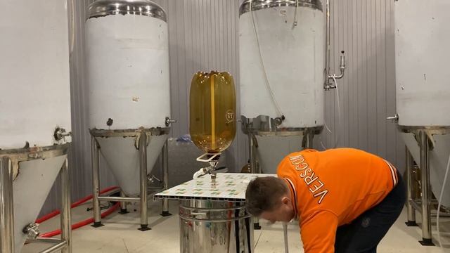 Мойка и дезинфекция кег своими руками. Без разбора и съёма фитинга. Как сделать кегомойку самому!!! смотреть онлайн