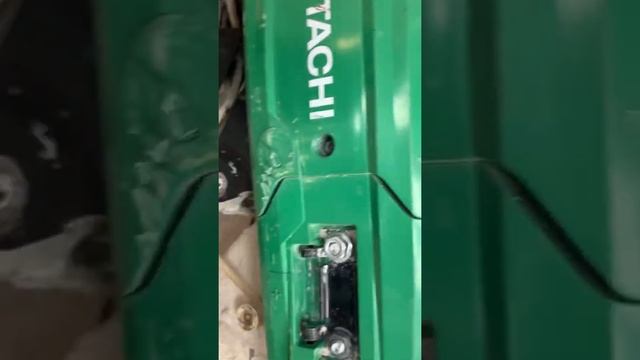 Бензорез Hitachi