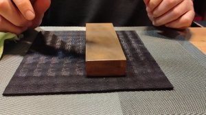 Простая заточка ножа на камне India fine