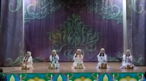 Танец "Чабата"("Лапти")