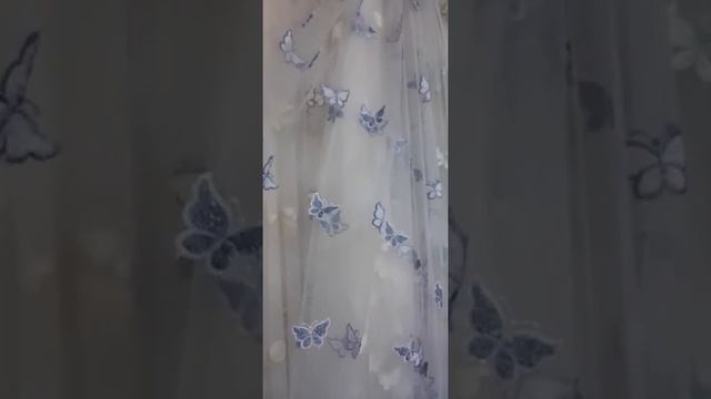 Нежный тюль с бабочками серебристого цвета в спальню, детскую девочка. смотреть онлайн