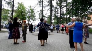 Вальс "Раз, два, три, на носочки" Клуб "Настроение" В Солдатова