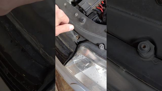 Как снять фару на Фольксваген шаран, Сиат Alhrmbra, Форд Galaxy смотреть онлайн