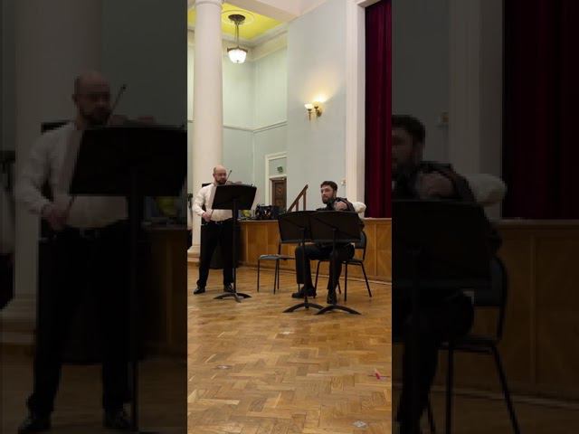 Классная виртуозная Пьеса-шутка "Шалом" - композитор Алексей Вандрик смотреть онлайн