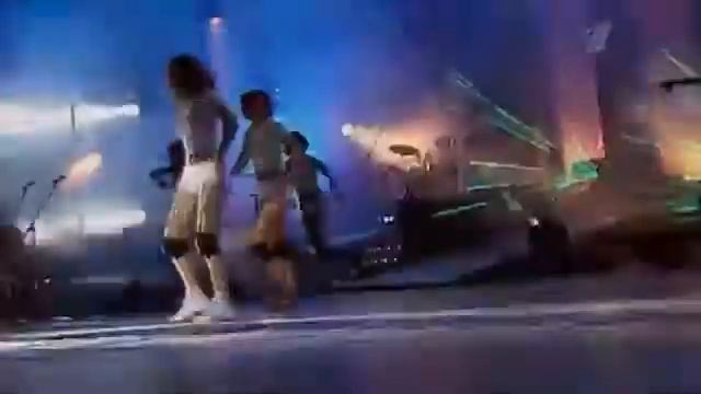 t.A.T.u. - Нас не догонят (Золотой Граммофон) смотреть онлайн