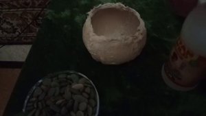 Горшочек из мелкой гальки