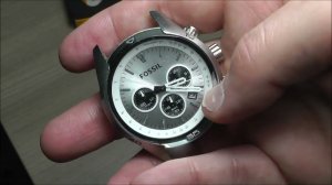 Как поменять батарейку на часах Fossil CH 2592 ?