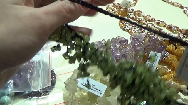 Новинки Радуга Самоцветов Бусы Цитрин Азурит Селенит смотреть онлайн