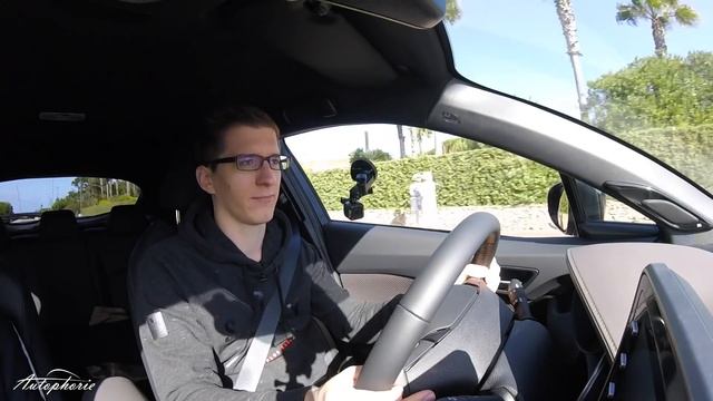 2020 Toyota C-HR 2.0 Hybrid "Orange Edition" Test / Endlich mit Apple CarPlay :) - Autophorie смотреть онлайн