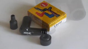 Свечной наконечник NGK LB05F 8051