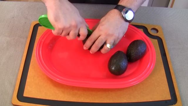 3 in 1 Avocado Slicer - As Seen On TV смотреть онлайн