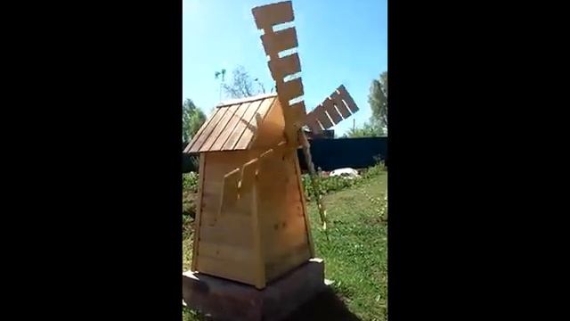Ветряная мельница "ДРАКОН" на даче машет крыльями смотреть онлайн