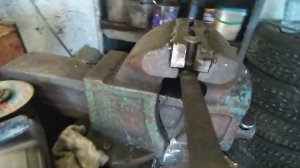 когда нет кондиционера на мтз,ограничитель закрытия двери.