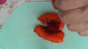 САЛАТ С КРАСНЫМ БОЛГАРСКИМ ПЕРЦЕМ