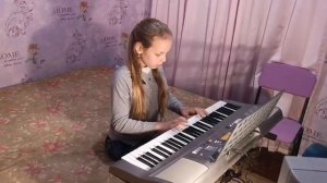 Родители подарили мне синтезатор. Решила его проверить. Как вам?