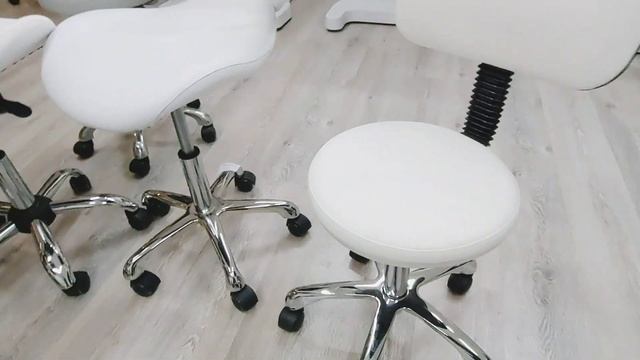 Ортопедическое кресло стул седло?, при болях в спине, исправления осанки?. научит правильно сидеть?