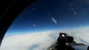 Вылет российского Су-27 для перехвата самолёта-разведчика ВВС Швеции над Балтийским морем