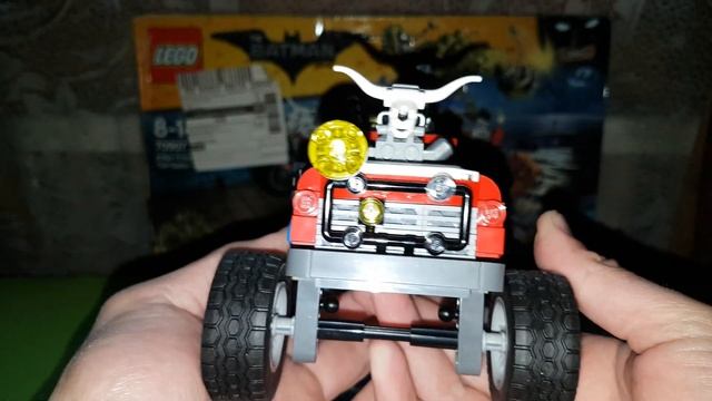 Обзор LEGO® 70907 BATMAN MOVIE Killer Croc™ Tail-Gator смотреть онлайн