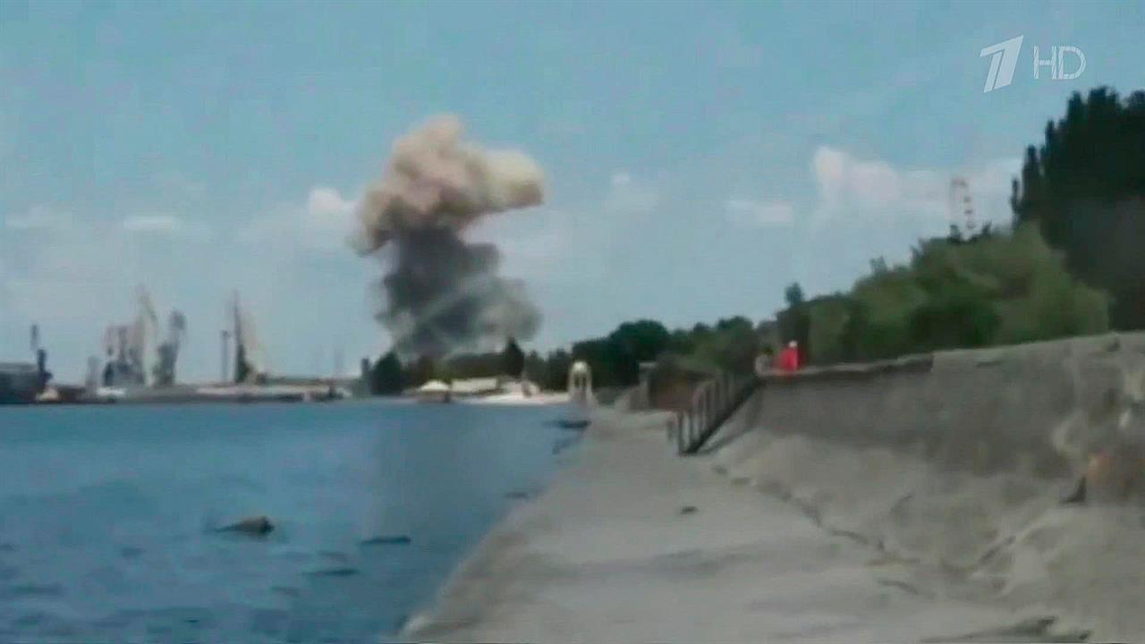 В порту Бердянска в Запорожской области прогремел взрыв