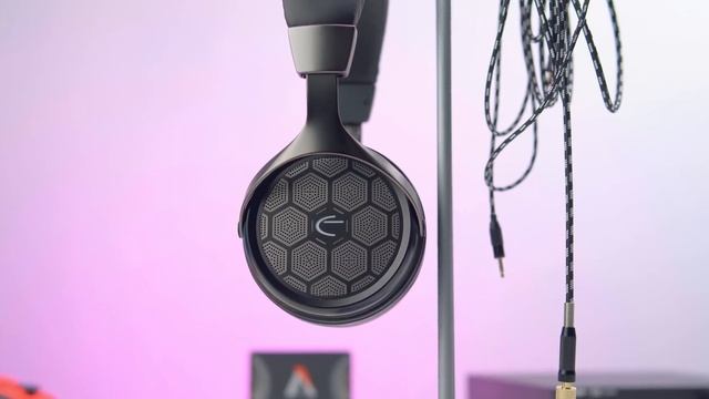 EMOTIVA's VERY FIRST HEADPHONE - Airmotiv GR1 смотреть онлайн