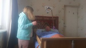 Деменция! Функциональная медицинская кровать для лежачих больных/ Папе в ней удобно.