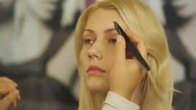 Как правильно наносить основу под макияж